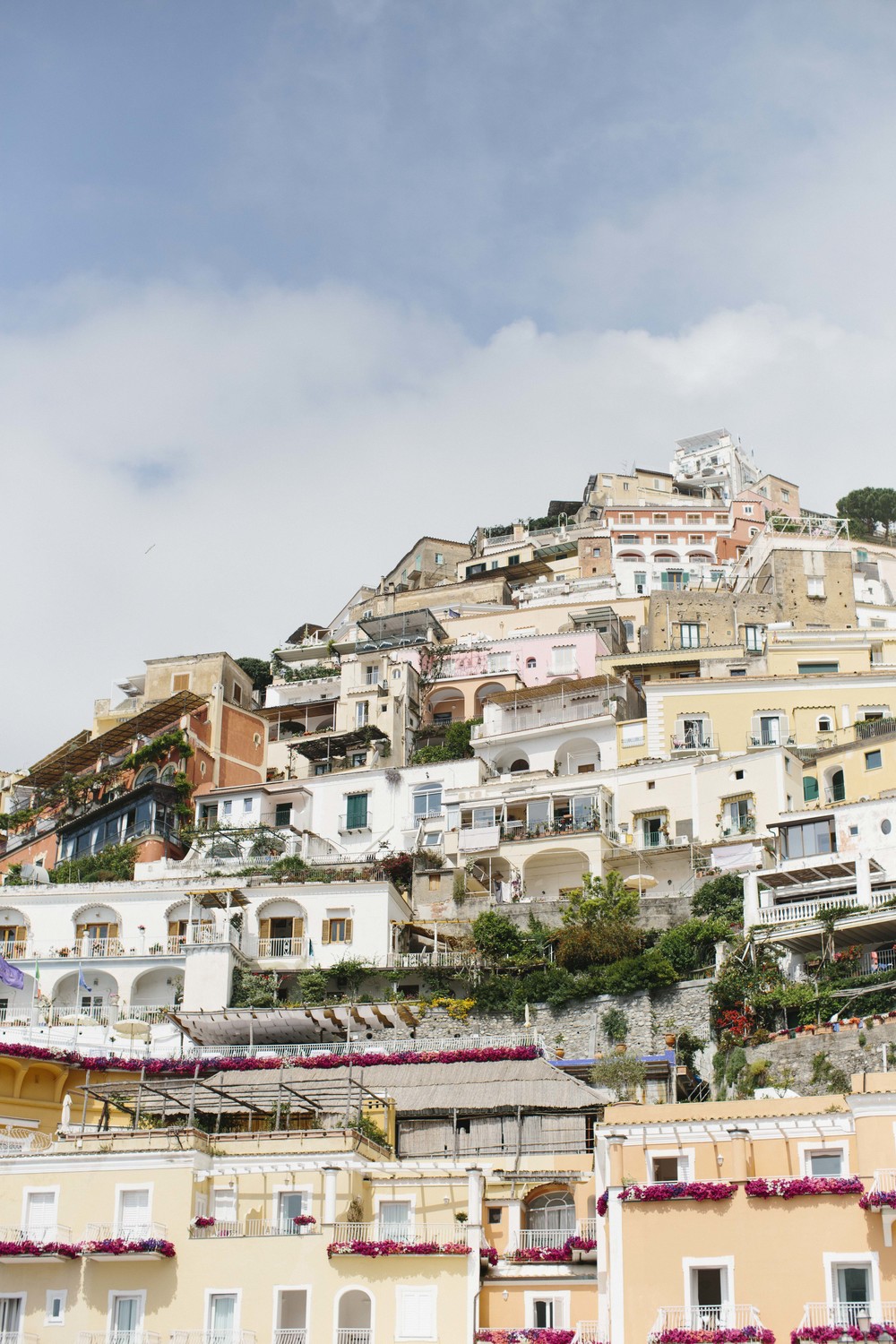 The buildings and houses of the Amalfi Coast are built right into the cliffs. Positano wowed us with its beautiful colors.